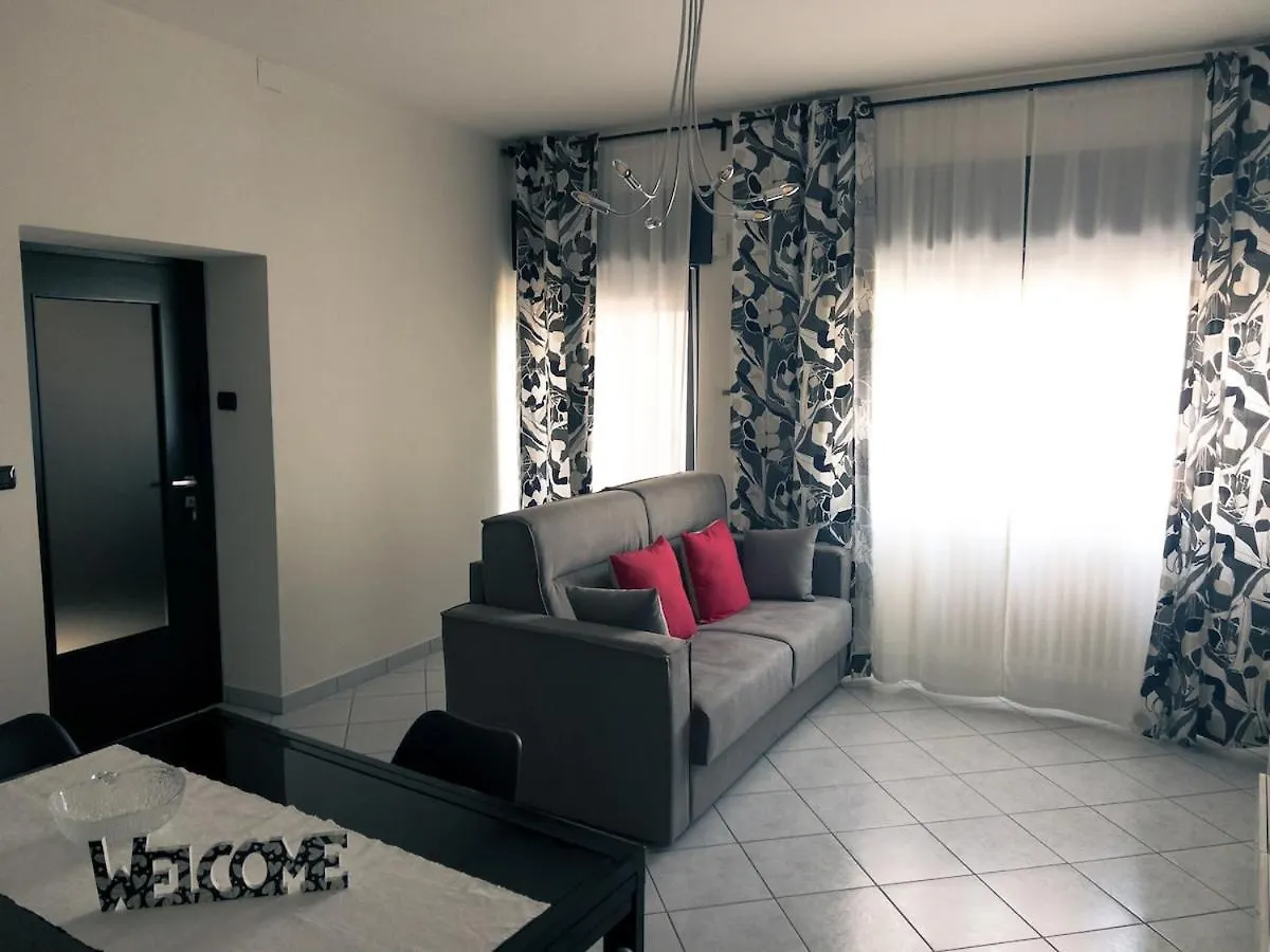 Daire Colico - Casa Vacanza Katy Fra Lago E Montagna İtalya