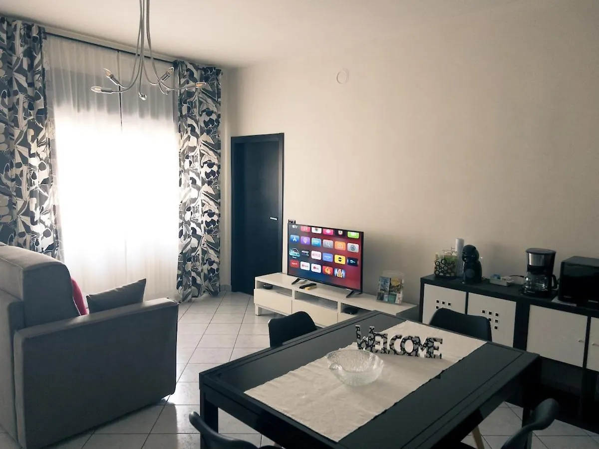 Colico - Casa Vacanza Katy Fra Lago E Montagna İtalya